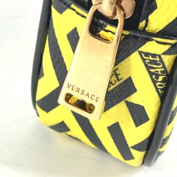 VERSACE logo Lagreca Sculler Makeup pouch Cosmetics Pouch Multi pouch Unused - Picture 2 of 11